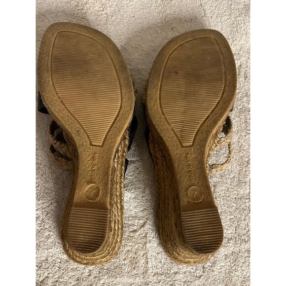 André Assous Women's Espadrille Wedge Sandals Size 7 Black & Natural Leather - Picture 8 of 11